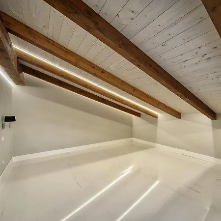 Swimmingpool Villa Rome